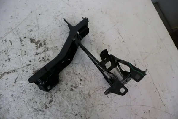 Strålkastarfäste OEM 5A26E82 Höger Fram BMW X3 image 4
