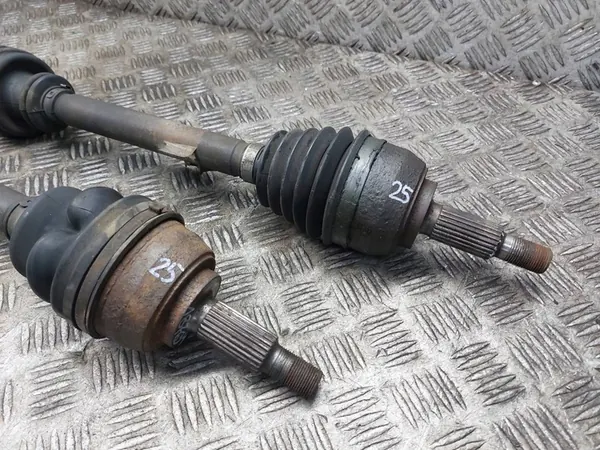 Vänster och höger framaxel Scenic II 1.9 DCI image 2