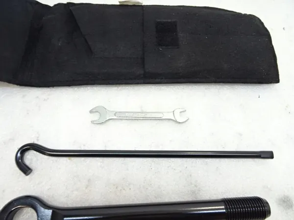 KIT DE RÉPARATION DE ROUE HYUNDAI image 4