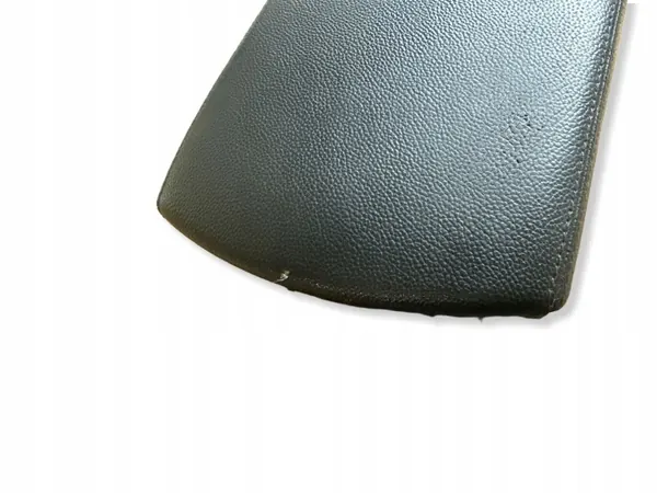 Mercedes Armstöd Förvaringsutrymme OEM A2306800050 - Begagnad image 5