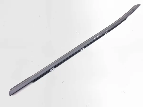 Hyundai Kona bakrutslist OEM AMD224355 image 2