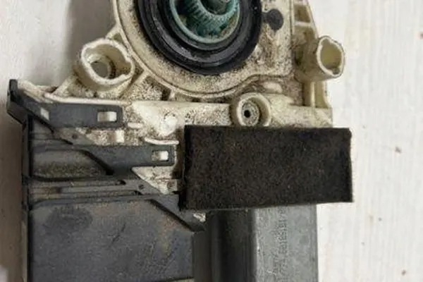 Takavasen ikkunamoottori SEAT TOLEDO III 5P0839461A image 2