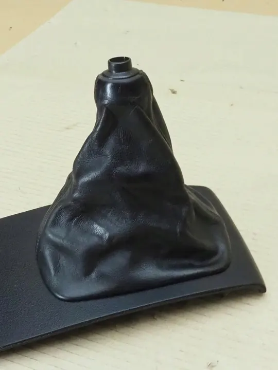 AUDI A6 C5 97-01 Gear Knob Leather Manual 6 Speed 4B0863279A image 7