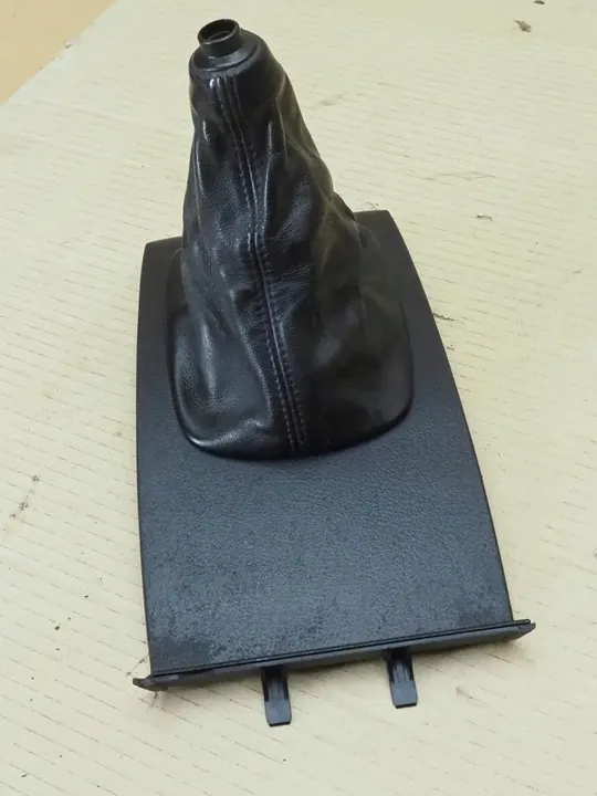 AUDI A6 C5 97-01 Gear Knob Leather Manual 6 Speed 4B0863279A image 9