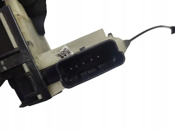 Höger Framdörrslås PEUGEOT 208 1.6L Diesel OEM 9688079980 image 4