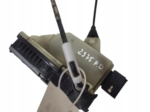 Höger Framdörrslås PEUGEOT 208 1.6L Diesel OEM 9688079980 image 5