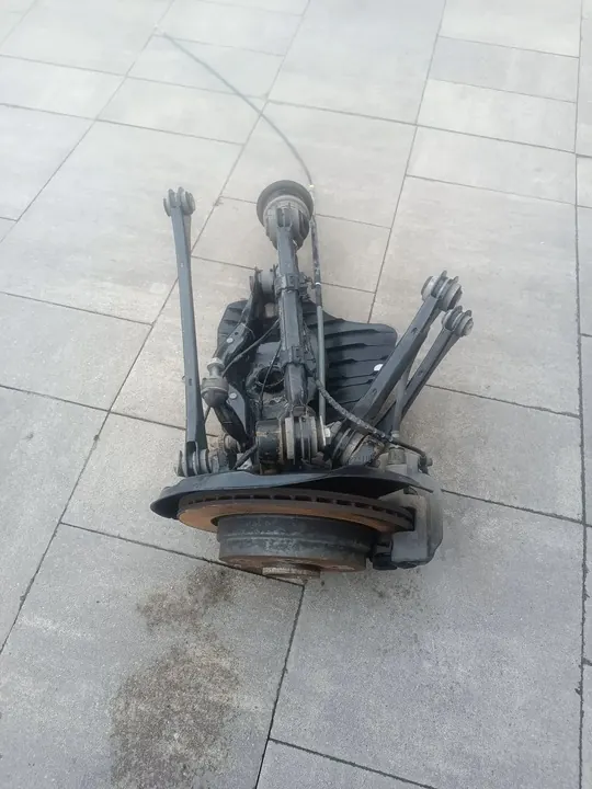 Snodo posteriore destro BMW 3 GT F34 image 3