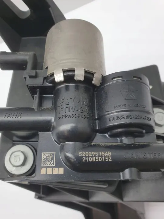 OEM 52030105AB Koolstoffilter voor Chrysler Pacifica 2018 image 5