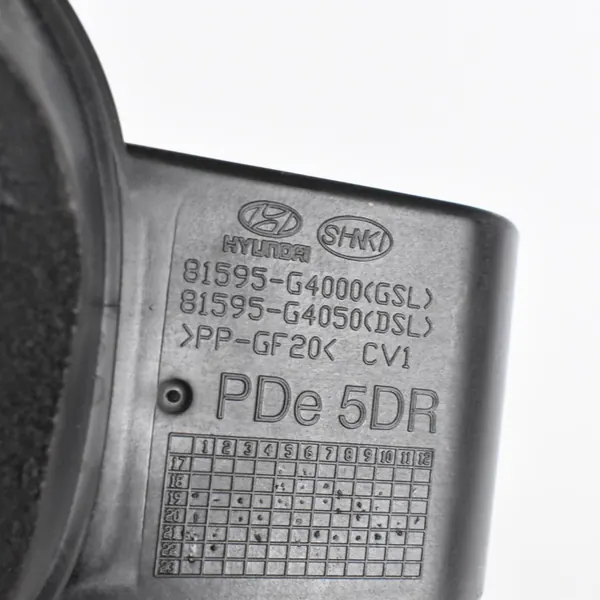 Polttoainekansi OEM 81595-G4000 Hyundai i30N/i30:lle image 6