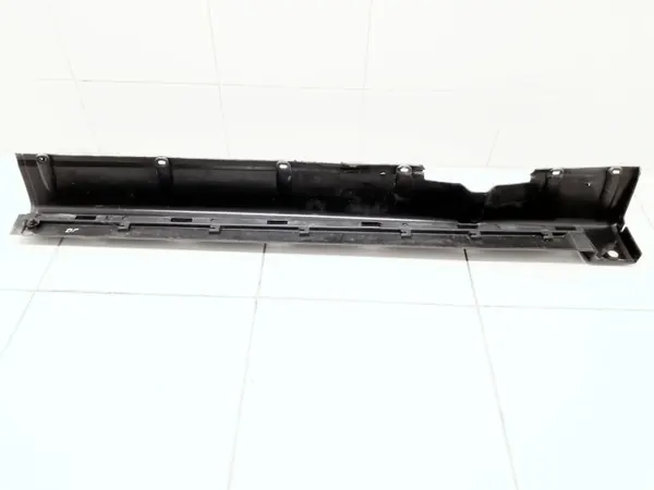 OEM 9650947277 Saimão lateral direito para Citroen C6 image 3