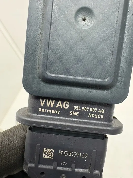 Sensor VW Golf VIII Kombi 05L907807AQ image 2