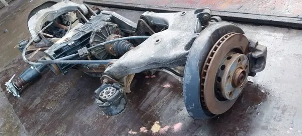 Komplette Aufhängungsbrücke EUT für Audi A8 D2 Quattro image 3