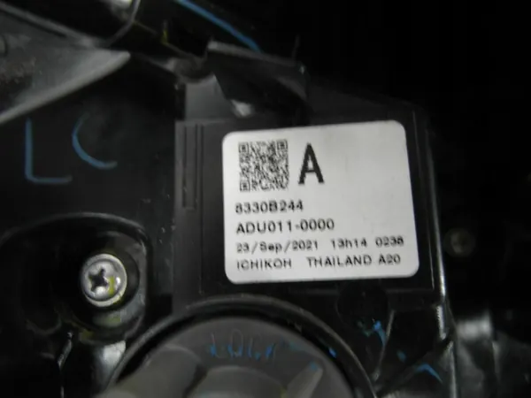 Lámpara trasera derecha Mitsubishi Space Star III 2020 8330B244 image 6