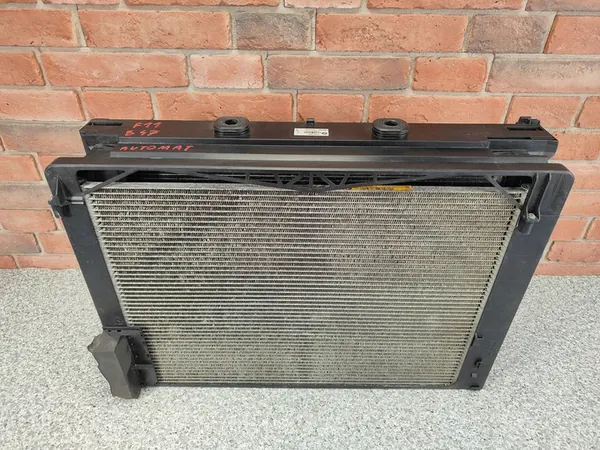 Conjunto de radiadores intercooler BMW F10 F11 B47 2.0D 8509175 image 2