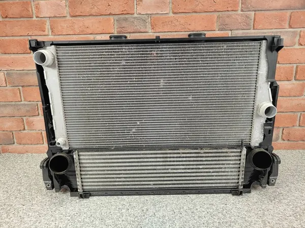 Conjunto de radiadores intercooler BMW F10 F11 B47 2.0D 8509175 image 7