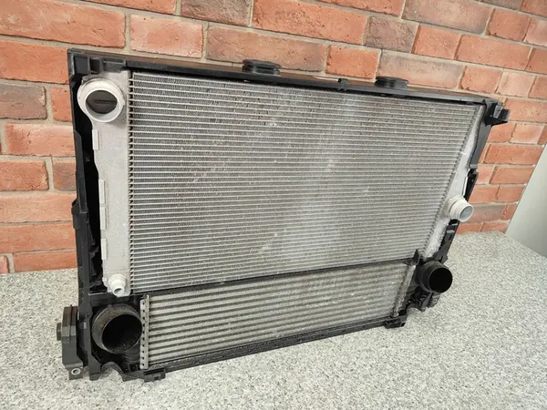 Conjunto de radiadores intercooler BMW F10 F11 B47 2.0D 8509175 image 8