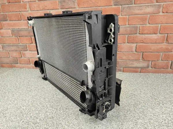 Conjunto de radiadores intercooler BMW F10 F11 B47 2.0D 8509175 image 9