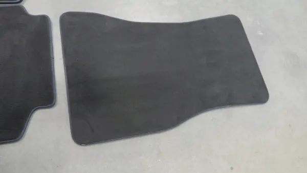 Tapis velours BMW OEM 106480 pour G30/G31 image 3