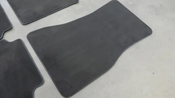 Tapis velours BMW OEM 106480 pour G30/G31 image 5