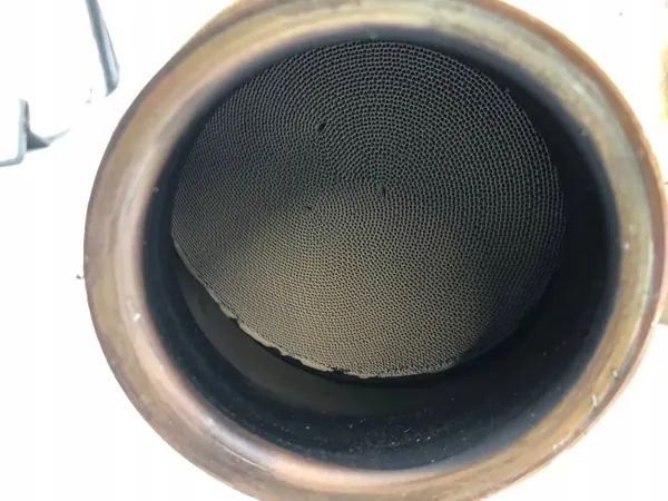 Catalyseur d'occasion OEM 52219998 pour Jeep Compass image 3