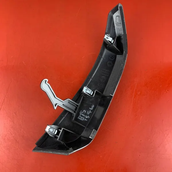 Nissan Navara D23 Radiokansi OEM 68421 4JAOA image 7