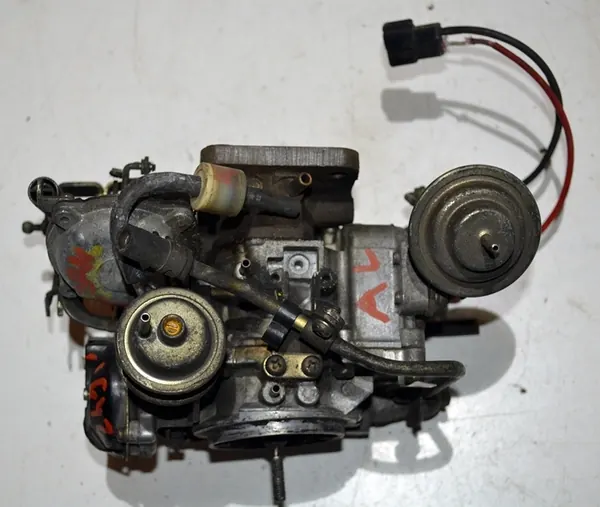 Carburateur AISAN OEM 14090 2K - État Utilisé image 4