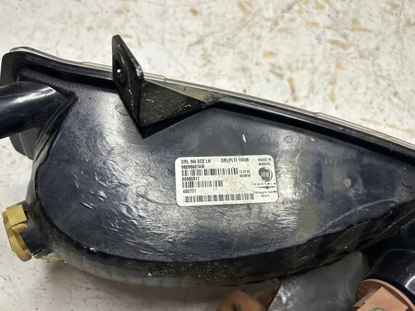 JEEP COMPASS II HALÓGENA LED DRL ESQUERDA image 3