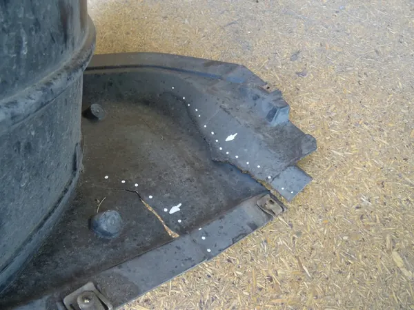 AUDI Q3 8U 11-14 Front Left Wheel Arch 8U0853887A image 4