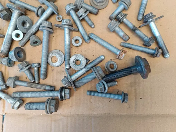 OEM 6.20kg jousituspultit Audi A4 B9 Avantille image 3