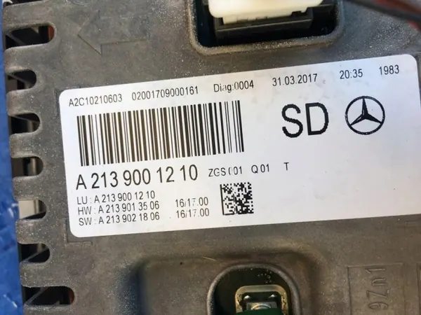 Écran Navigation Mercedes W213 Classe E OEM A2136800741 image 3