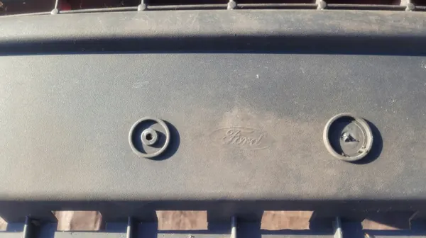 Para-choques dianteiro Ford Kuga MK1 OEM 8V4117C749A image 10