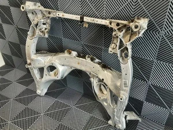 Etujarrupalat OEM 561227026 BMW 5-sarjalle image 4