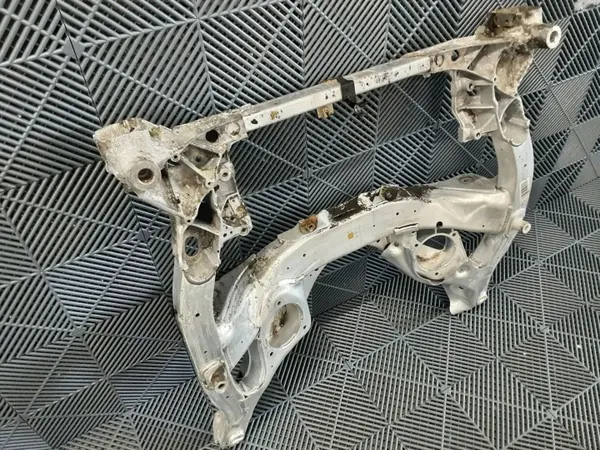 Etujarrupalat OEM 561227026 BMW 5-sarjalle image 5