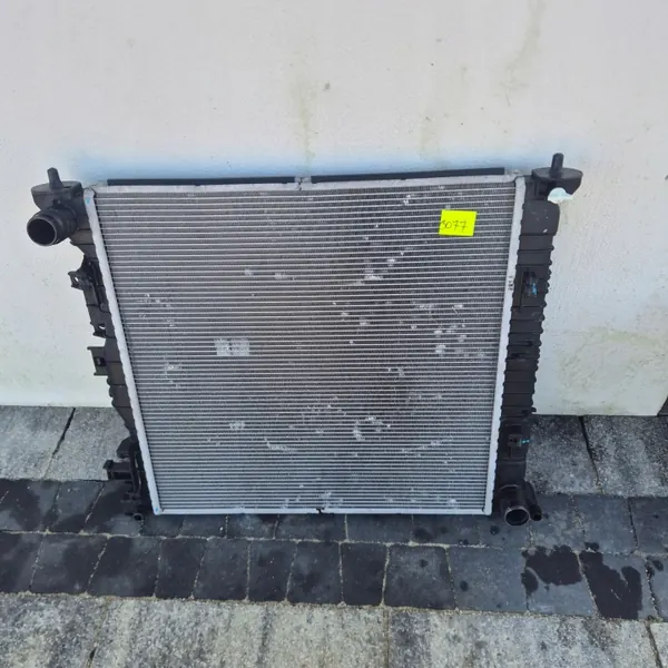 Begagnad kylare OEM HY11125DBA1 för Hyundai Tucson image 2