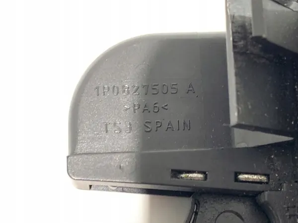 Baklås SEAT LEON II Hatchback 1P0827505A 05-13 image 4