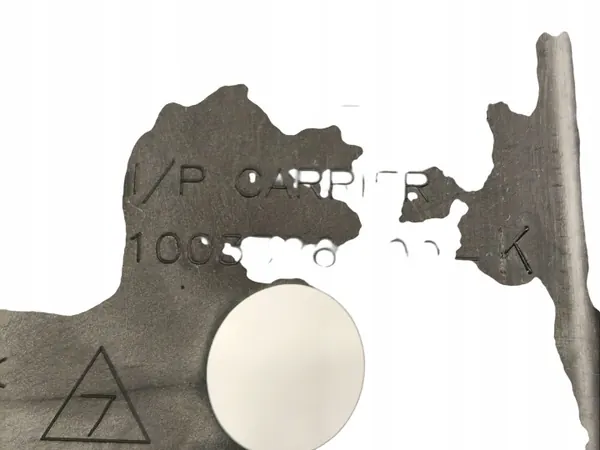 Tesla Model S kojetaulun vahvike OEM 105882500C image 6