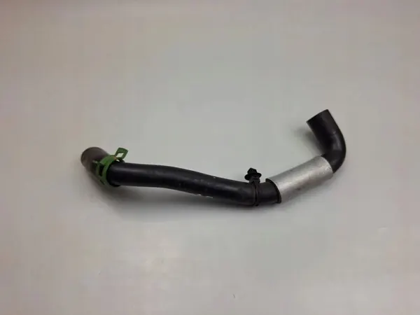 Nissan Qashqai 2014 Belüftungsschlauch image 4