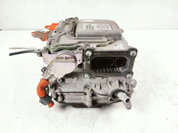 Inversor de voltaje Toyota Yaris OEM G920152011 image 3