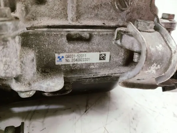 Inversor de voltaje Toyota Yaris OEM G920152011 image 5