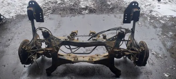 Mazda CX-9 I 06-15 bakvagnsbalk OEM image 2