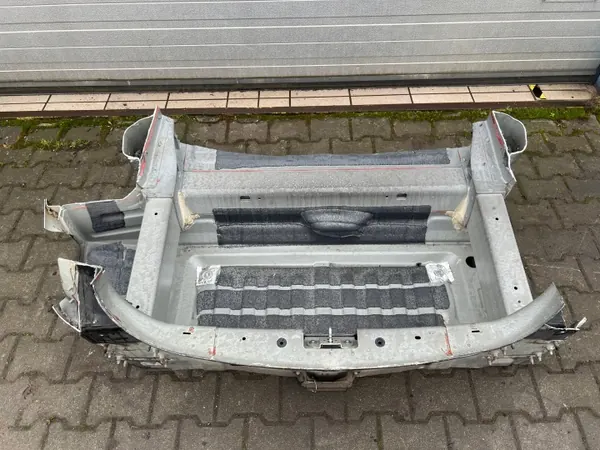 TESLA MODEL S PAS TYLNY WANNA - Viga do eixo traseiro image 2