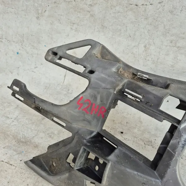 Fram vänster fäste Mercedes E-Class W212 Lift 13-16 image 4