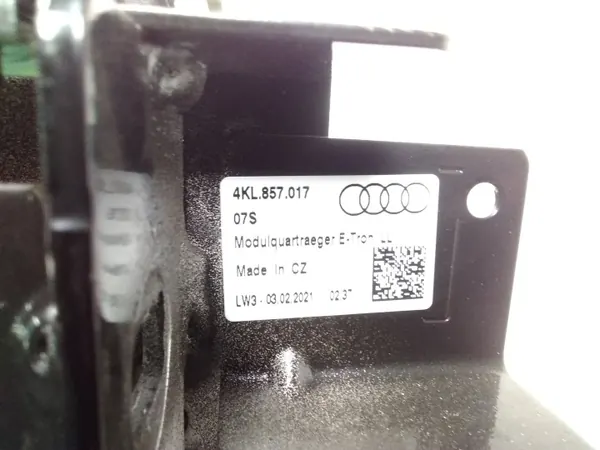 Bastidor del salpicadero Audi e-tron OEM 4KL857017 image 5