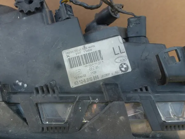 Farol dianteiro direito BMW 3 E46 Euro image 4