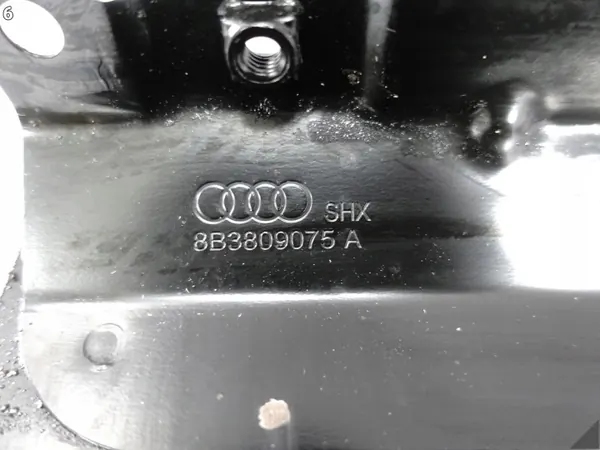 OEM 64568216/8B3809075A A-stijl & Dakframe Links Voor image 7