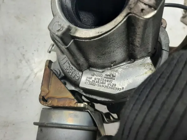 Turbo OEM 04L253016H VW Golf VII Variantille image 4