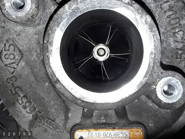 Dacia Duster Turbo OEM 54399700127 - Gebraucht image 7