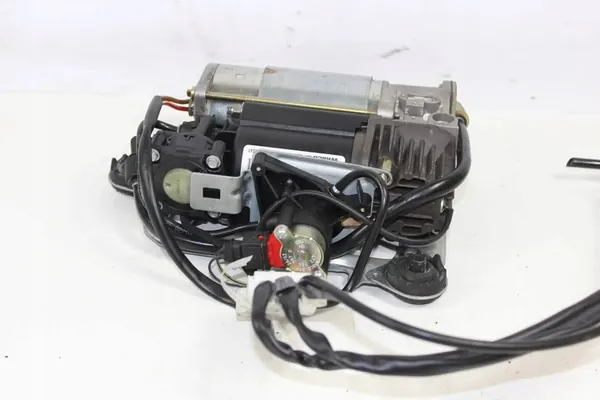 Pneumatic Suspension Compressor BMW X5 E53 image 9