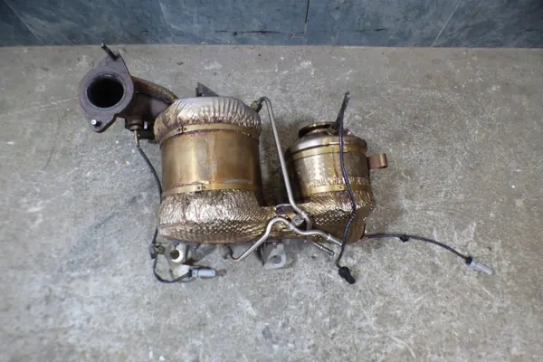 Catalyseur Opel Astra V K OEM 55514991 - Occasion image 2