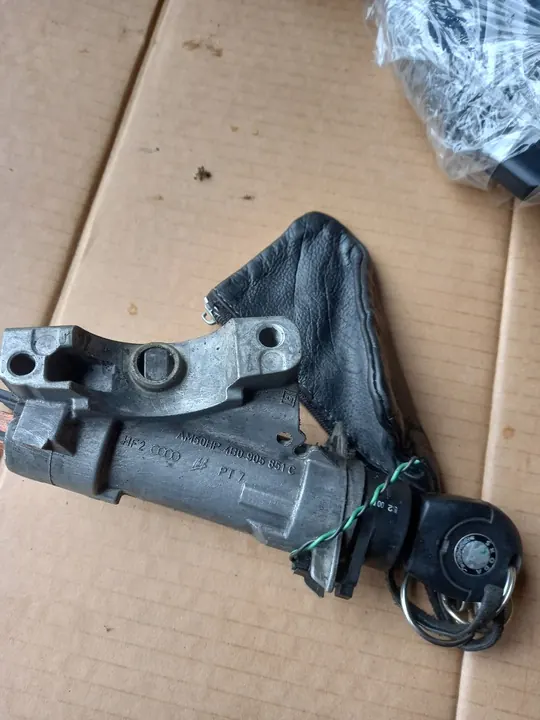 Avaimen sytytyskytkin Skoda Octavia I 1.9 TDI 2001 image 2